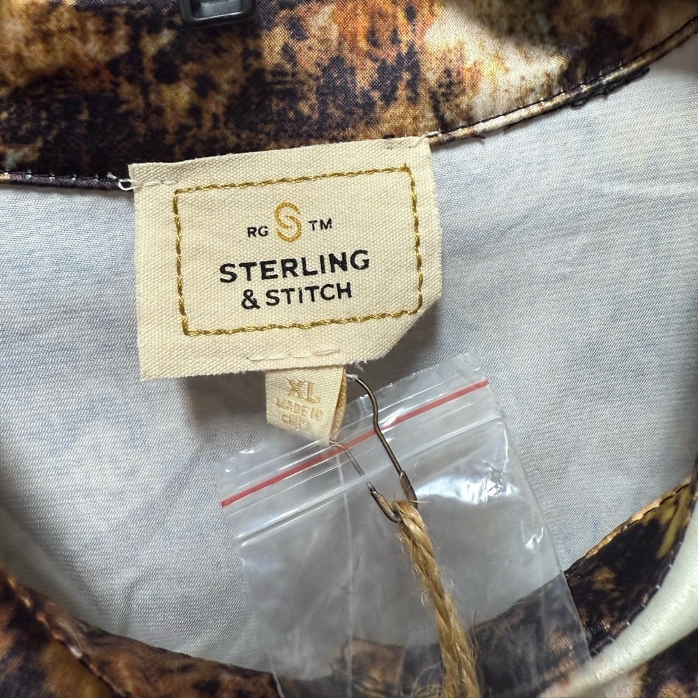 Sterling & Stitch NWT Vintage-Style Nature Print Blouse XL Brown Gold Button-Up - Picture 3 of 4